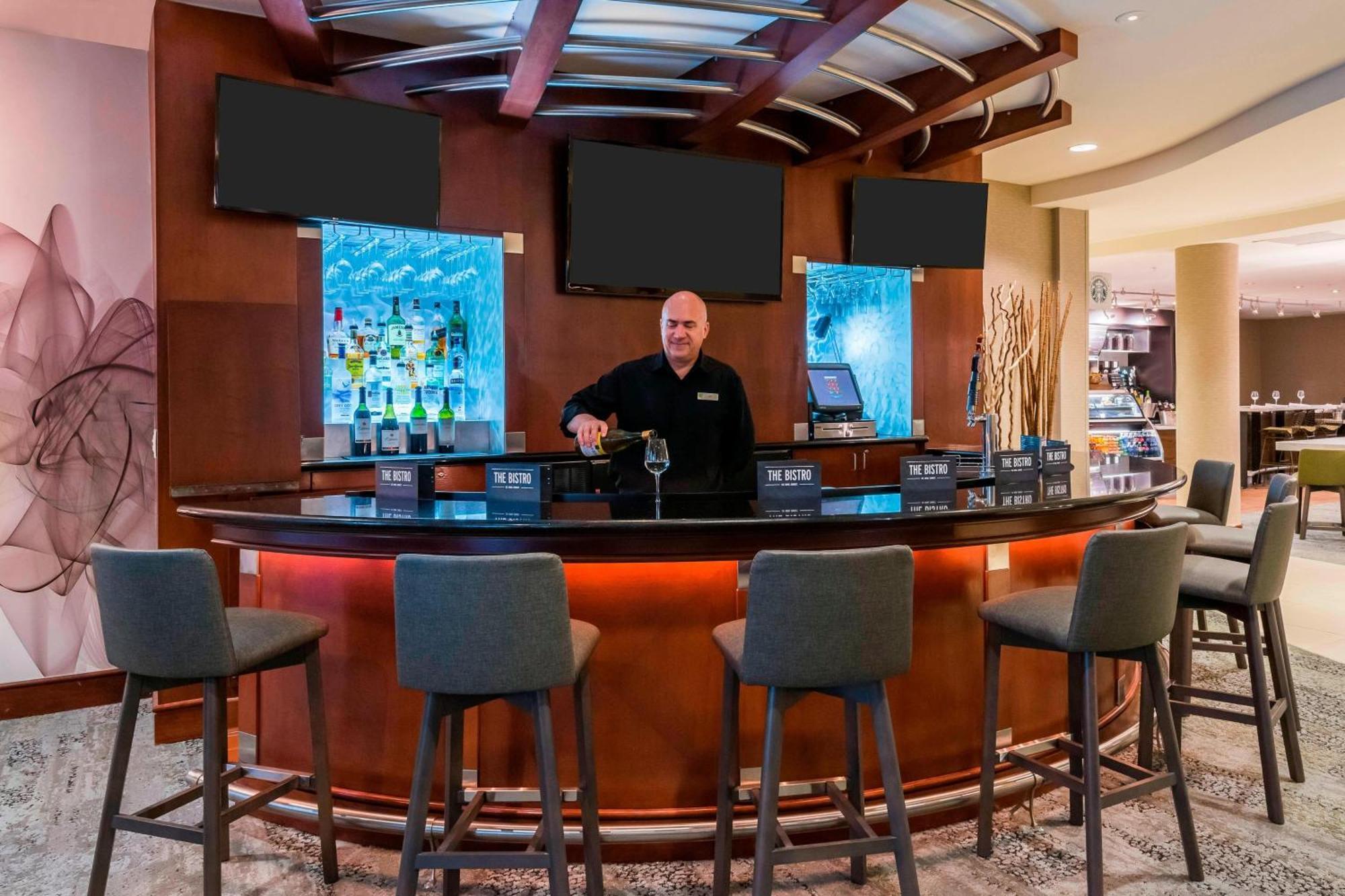 Courtyard Fort Myers At I-75 And Gulf Coast Town Center Estero Exterior foto